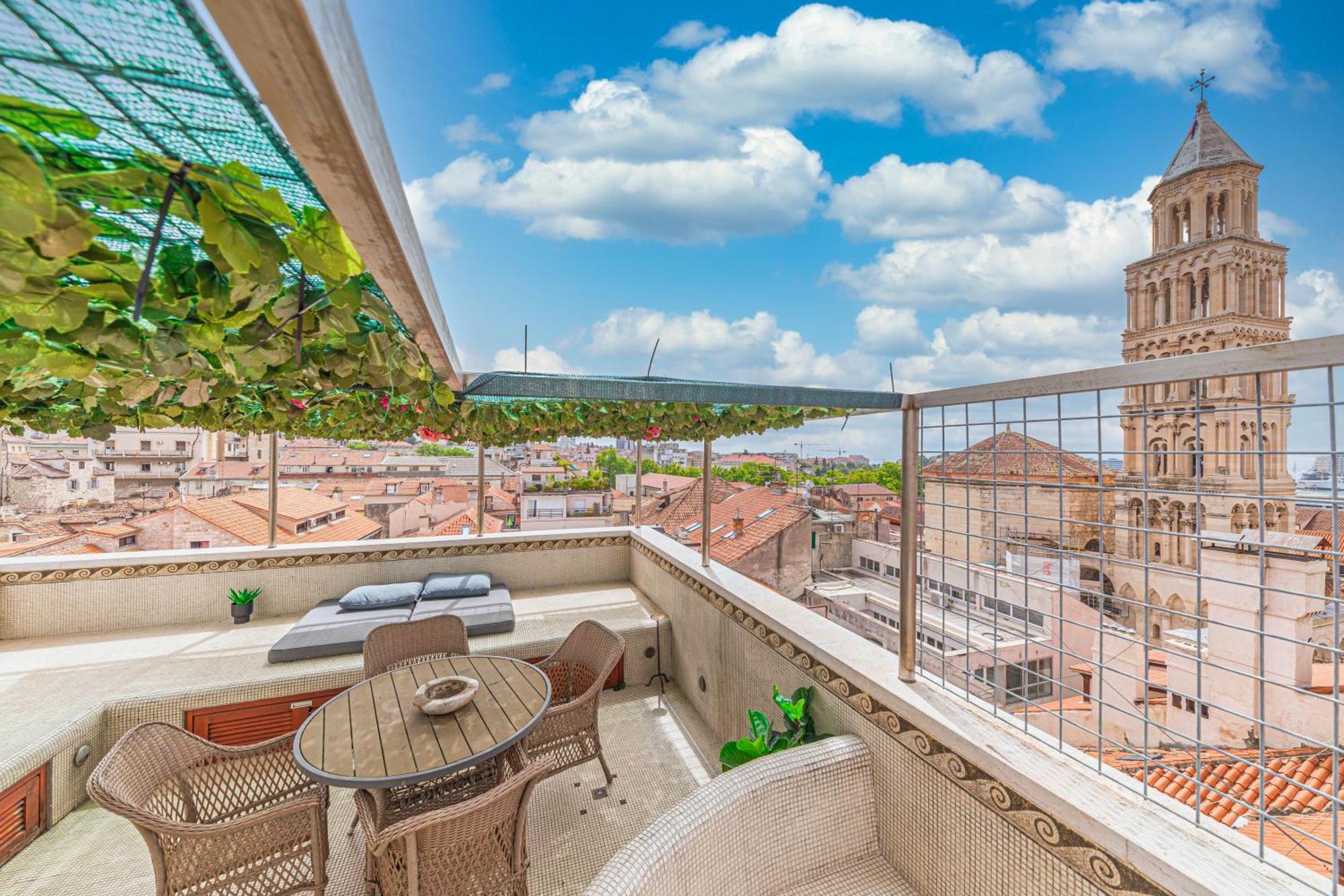 Appartement Augubio Penthouse à Split Extérieur photo