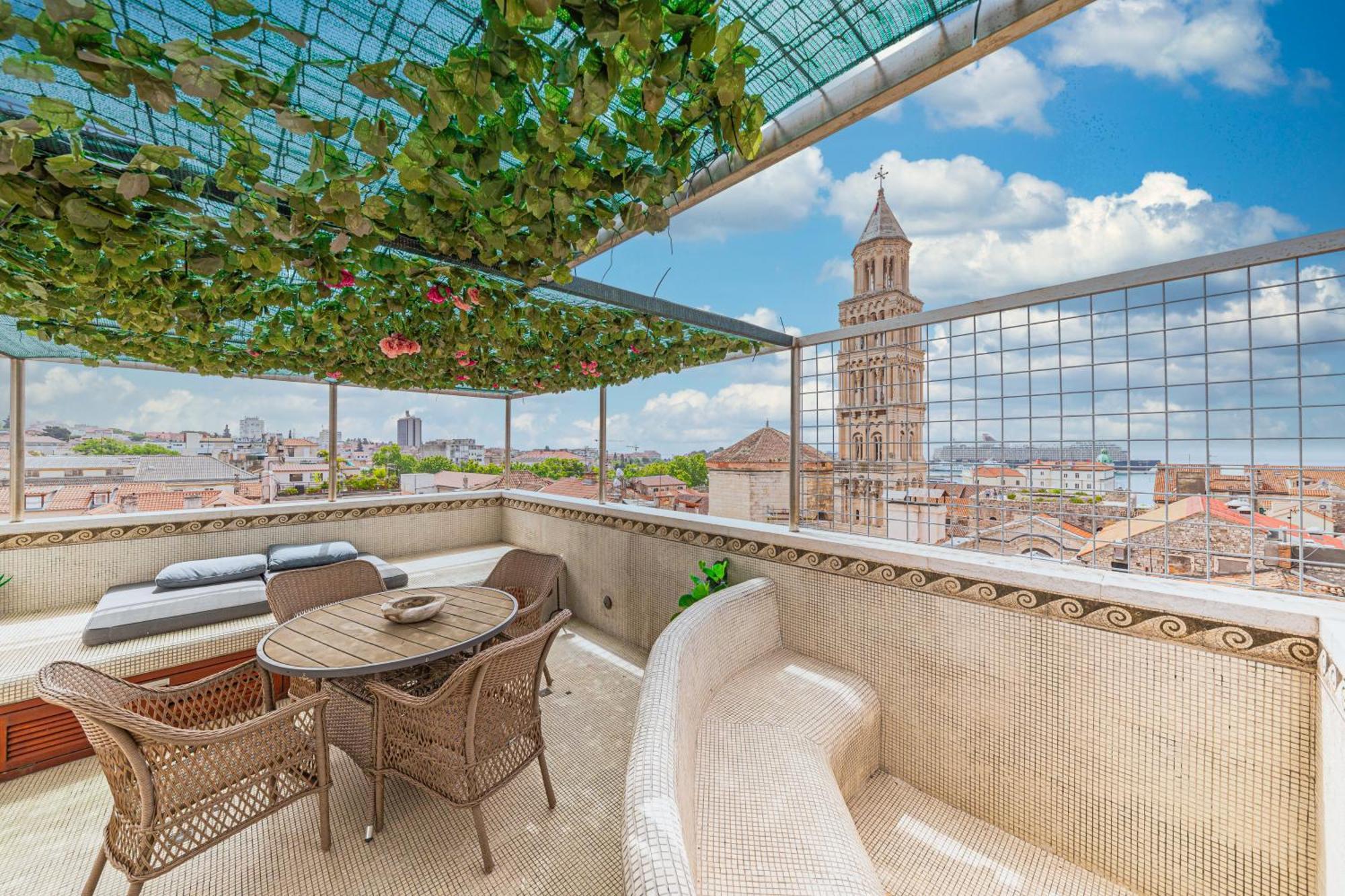 Appartement Augubio Penthouse à Split Extérieur photo