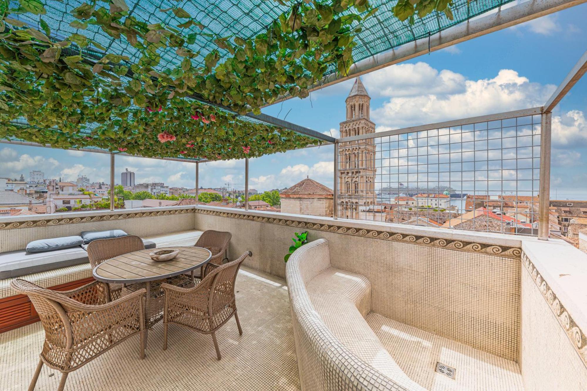 Appartement Augubio Penthouse à Split Extérieur photo