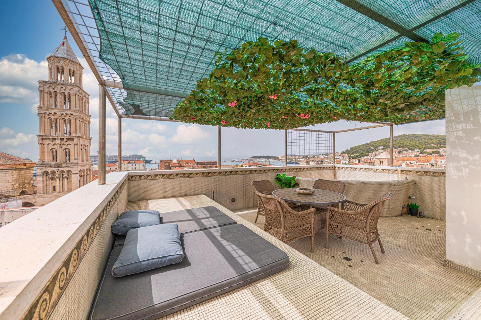 Appartement Augubio Penthouse à Split Extérieur photo